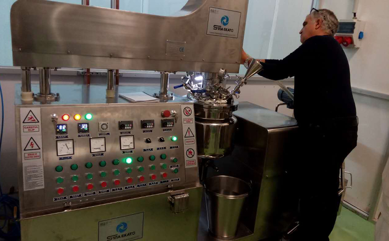 SME-A-5L下均質真空乳化機 SME-A-5L下均質真空乳化機